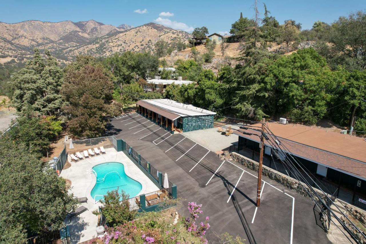 The Belle Sequoia Motel Rm9 Three Rivers Extérieur photo