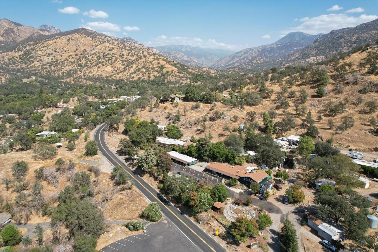 The Belle Sequoia Motel Rm9 Three Rivers Extérieur photo
