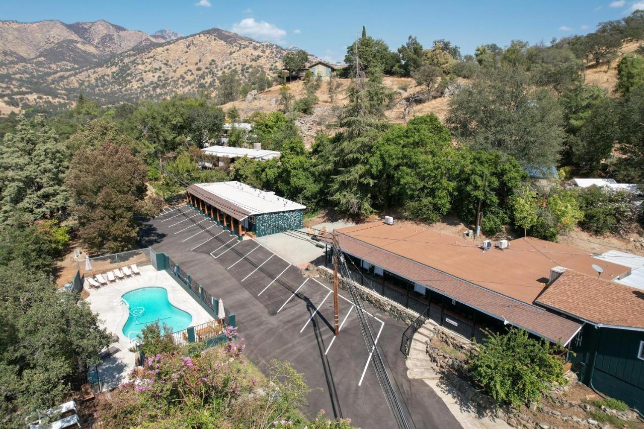 The Belle Sequoia Motel Rm9 Three Rivers Extérieur photo