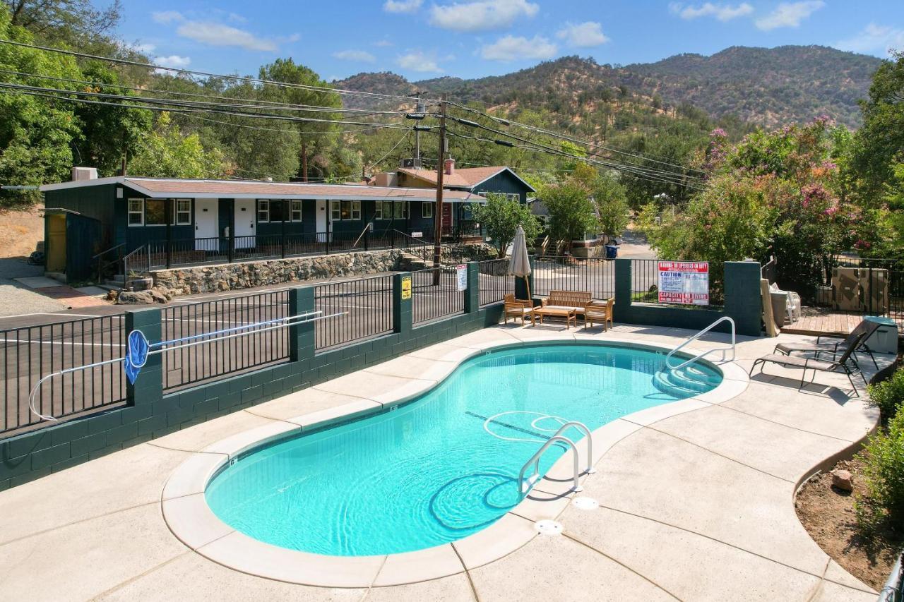 The Belle Sequoia Motel Rm9 Three Rivers Extérieur photo